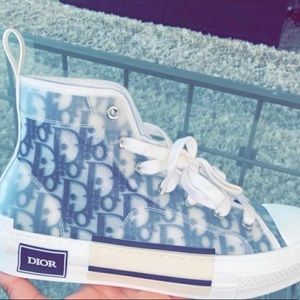 B23 Dior HIGH TOP SNEAKER
